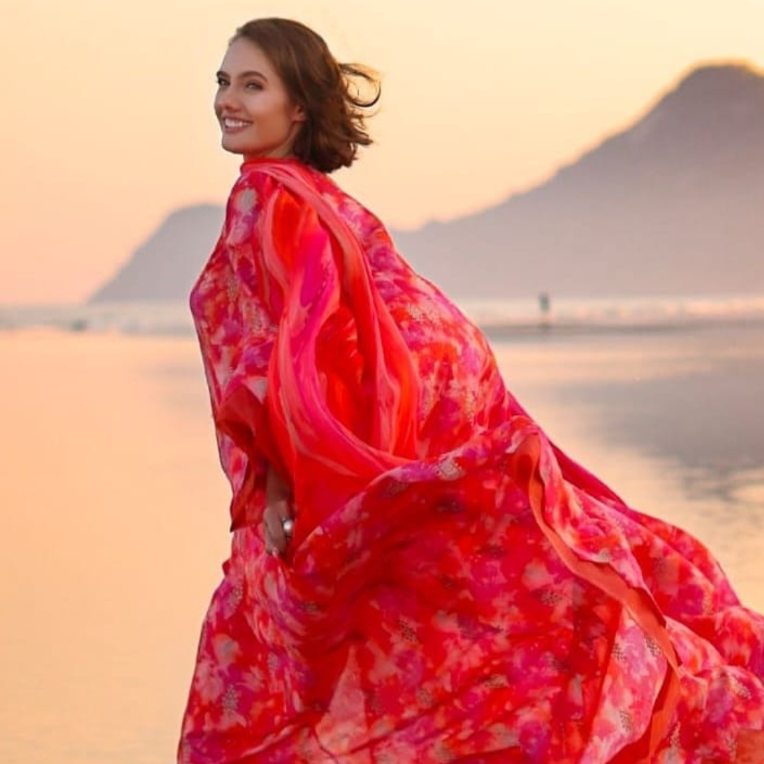 Fabric: Lawn Collection unstiching