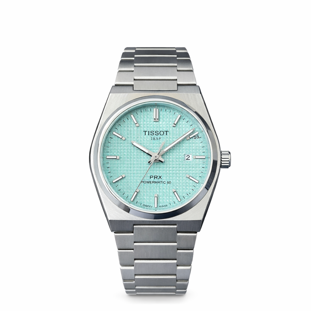 Is Royal Blue Dial Watch ke saath apne style ko mazeed behtar banayein.