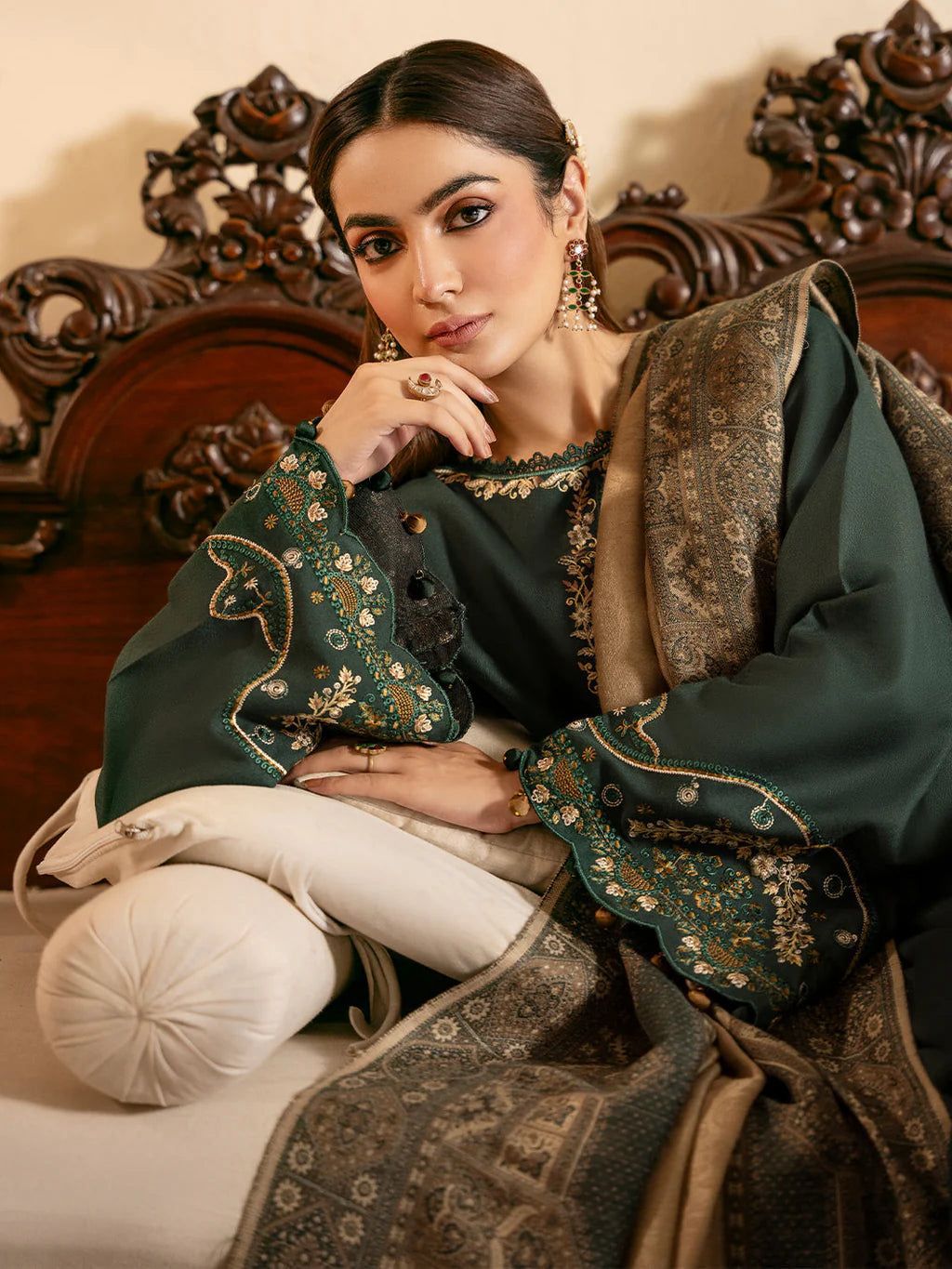 LAWN WITH DIGITAL PRINT VOIL DOBBY DUPATTA UNSTICH HEAVY  Embroidery